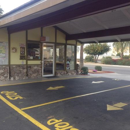 Tropics Motor Hotel Indio Exterior foto