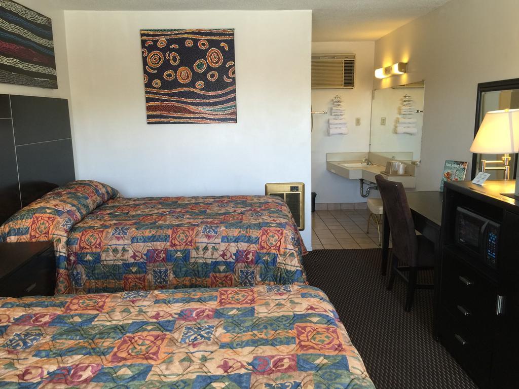 Tropics Motor Hotel Indio Quarto foto