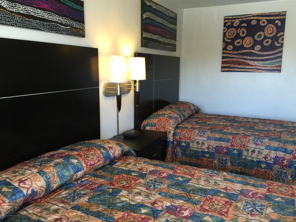 Tropics Motor Hotel Indio Quarto foto
